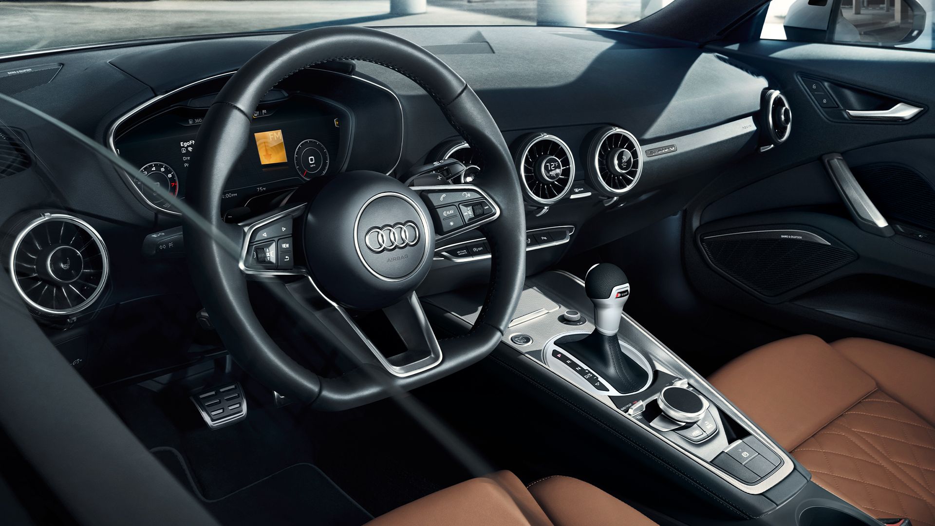 Обзор Audi TT / TTS 2023 года, цены и характеристики