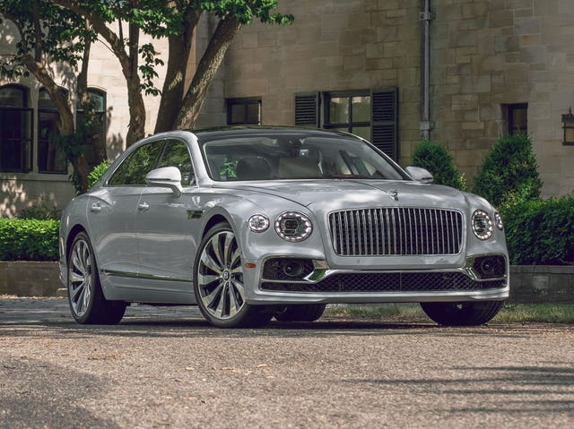 2020 bentley flying spur front