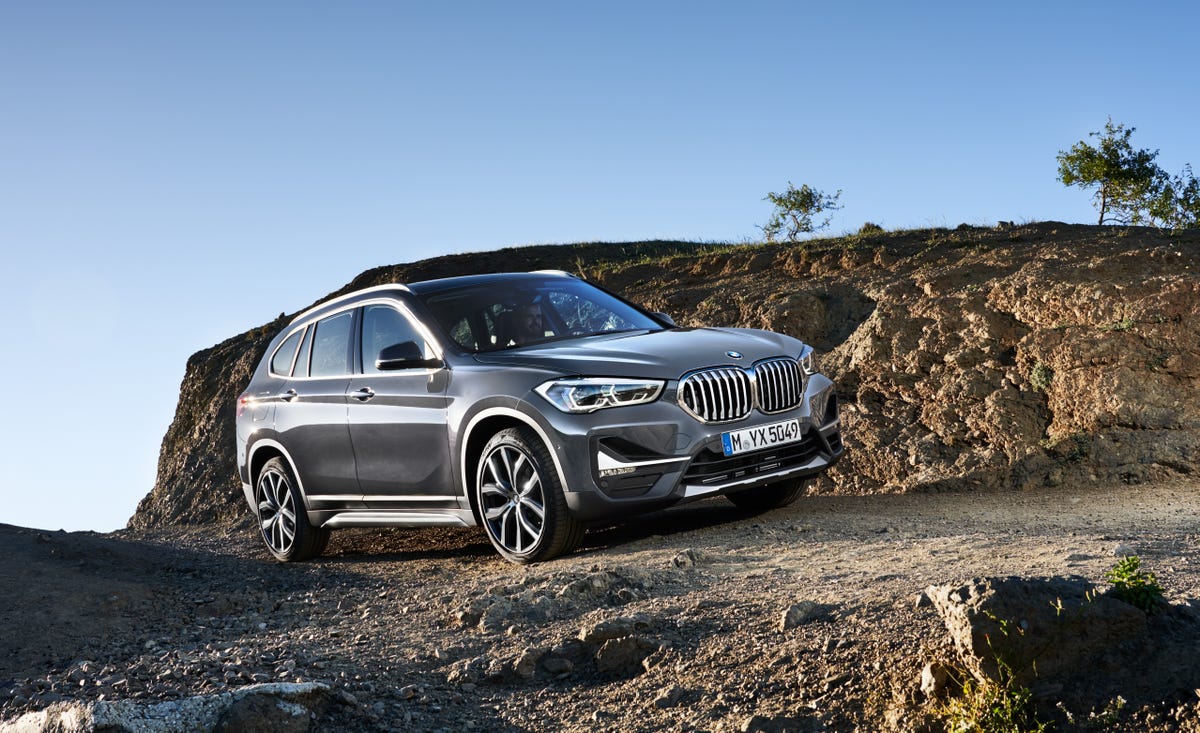 View Photos of the 2020 BMW X1