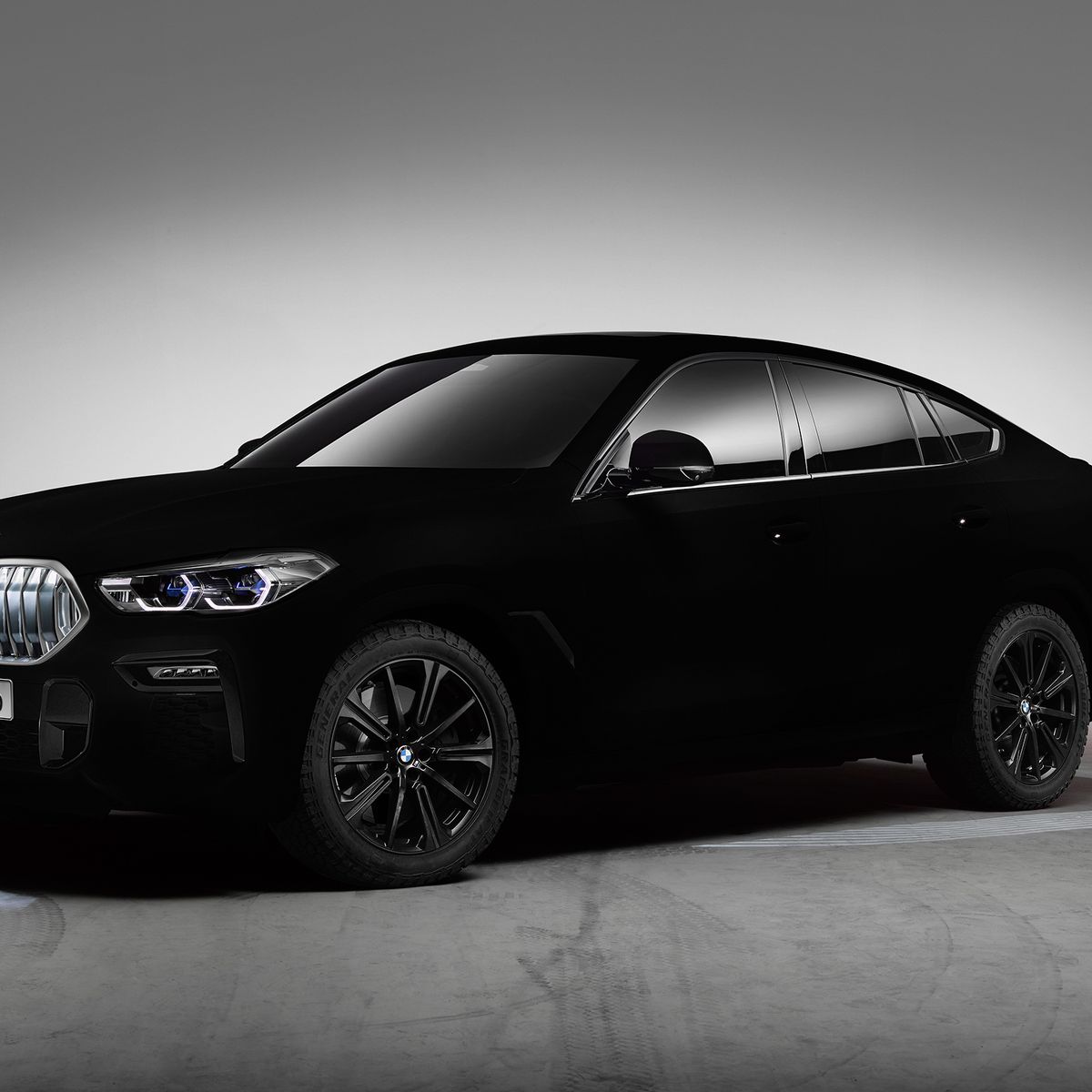 Vantablack BMW X6: A Car So Black, It's Like Staring Into A Black Hole