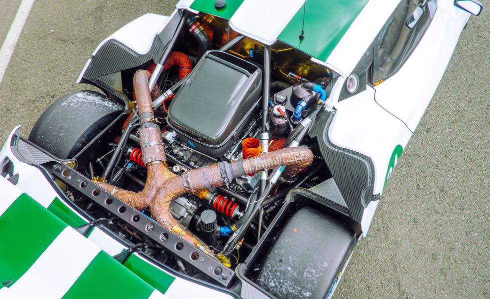 Brabham BT62 supercar tips the scales at 1600kg … of downforce