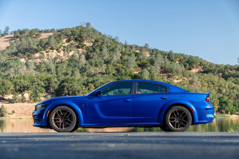 2020 Dodge Charger SRT Widebody Has More Rubber to Burn