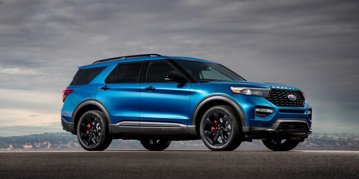 View Photos of the 2020 Ford Explorer ST
