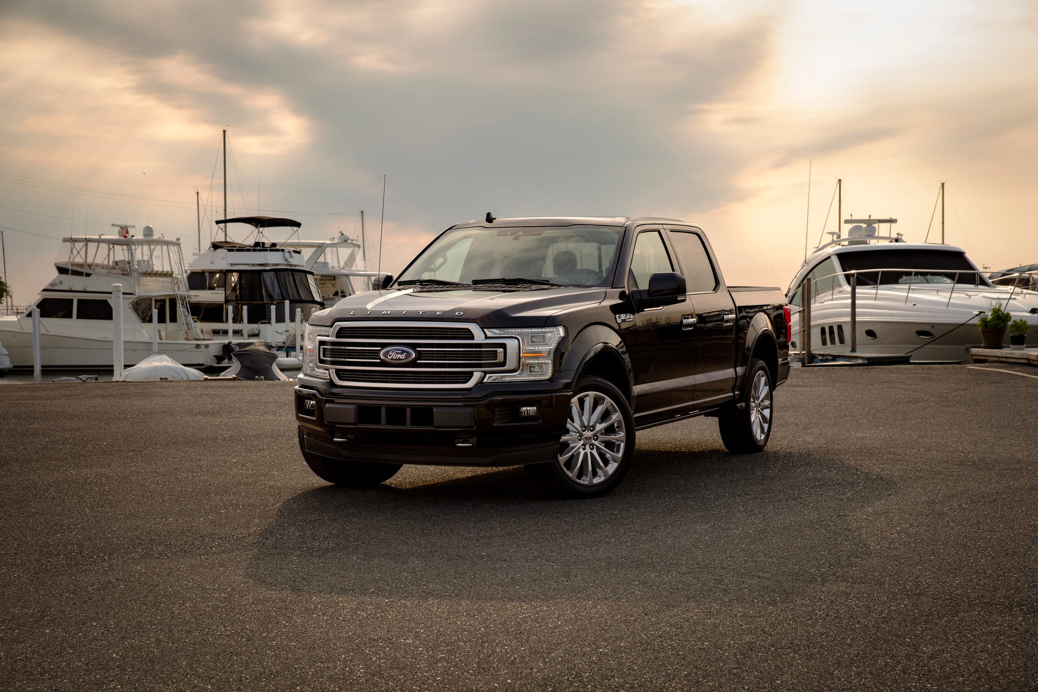 Rear Fender Kit  | FORD F-150 LIMITED 2020