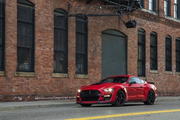 2020 Ford Mustang Shelby GT500 is a 700+ hp assassin - Video - CNET