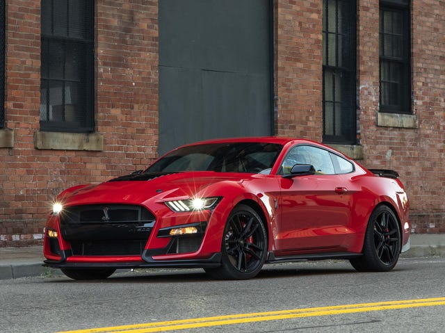 2020 ford mustang shelby gt500 front