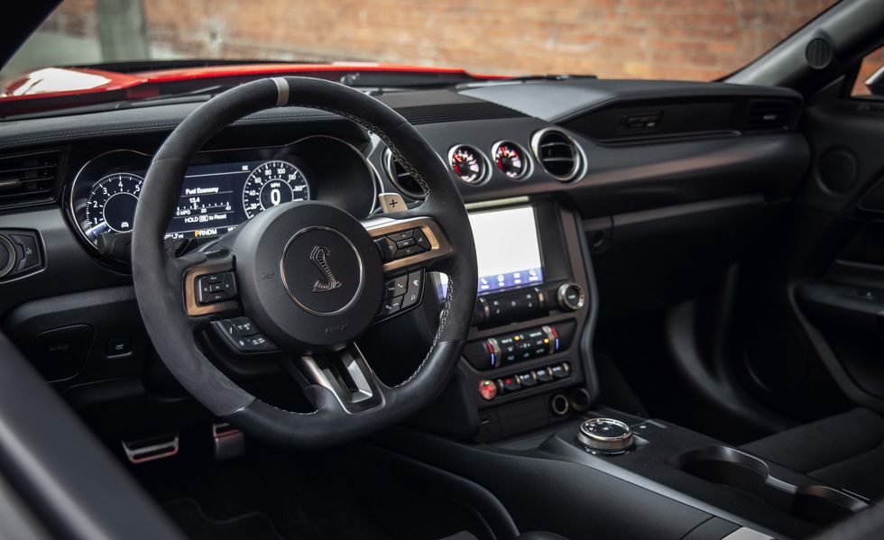 2020 ford mustang shelby gt500 interior