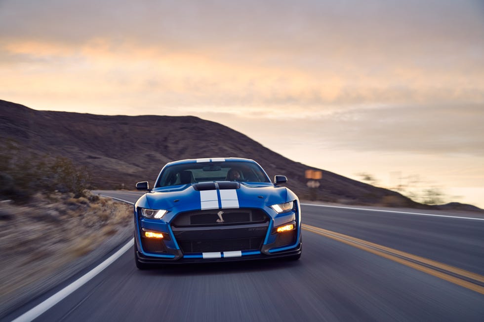 2020 Chevrolet Corvette vs. 2020 Ford Mustang Shelby GT500 at the Drag ...