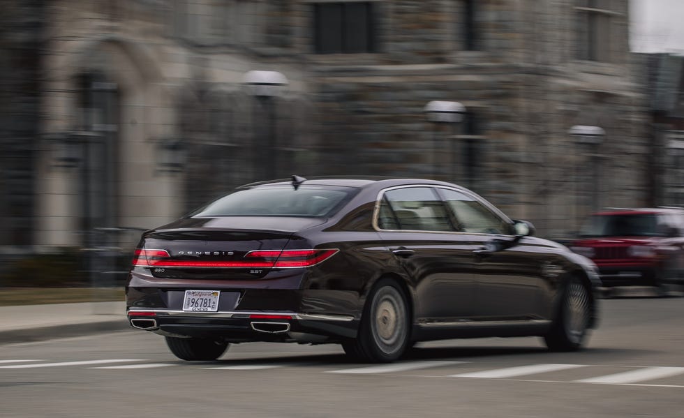 2020 genesis g90 premium rwd rear exterior