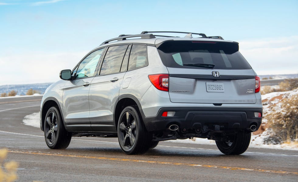 2020 honda passport rear