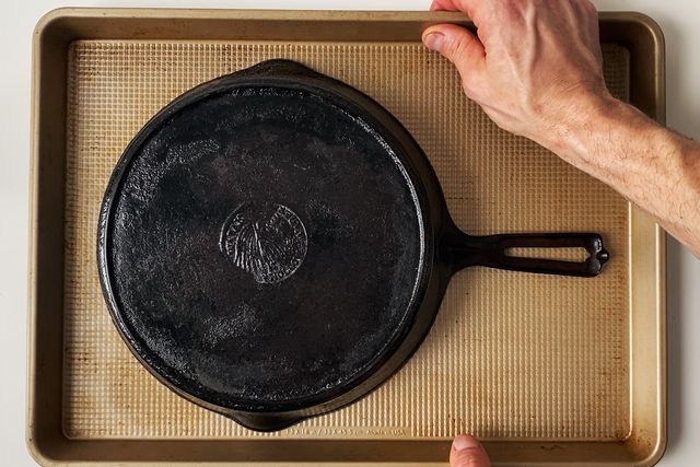 How To Season Cast Iron Season A Cast Iron Pan In The Oven, 58% OFF