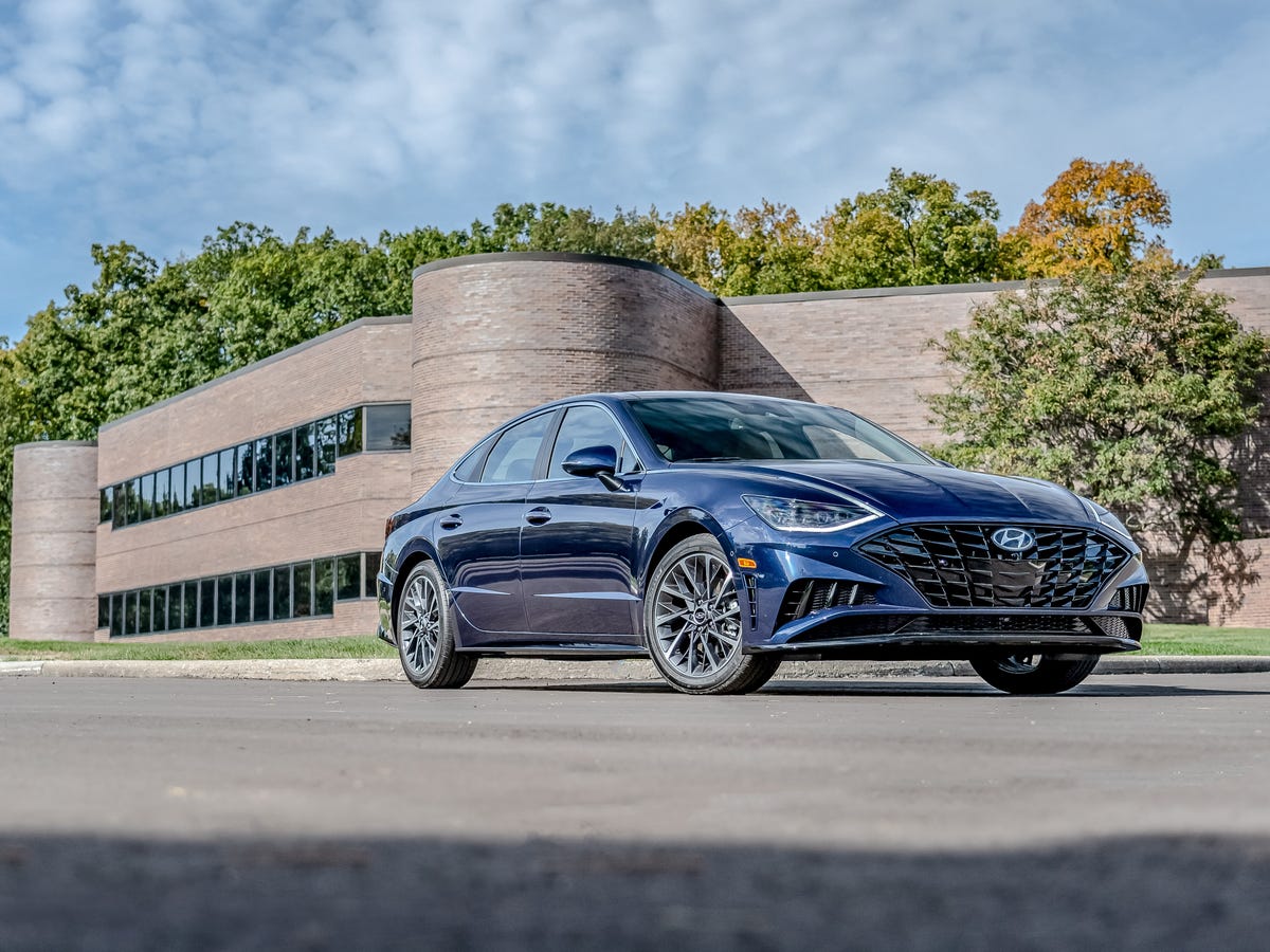 Partial Hood Fender & Mirror Kit | HYUNDAI SONATA LIMITED - SEL PLUS 2022 Partial Hood Fender & Mirror Kit | HYUNDAI SONATA LIMITED - SEL PLUS 2022