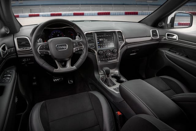 2020 Jeep Grand Cherokee SRT interior