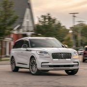 2020 lincoln aviator front