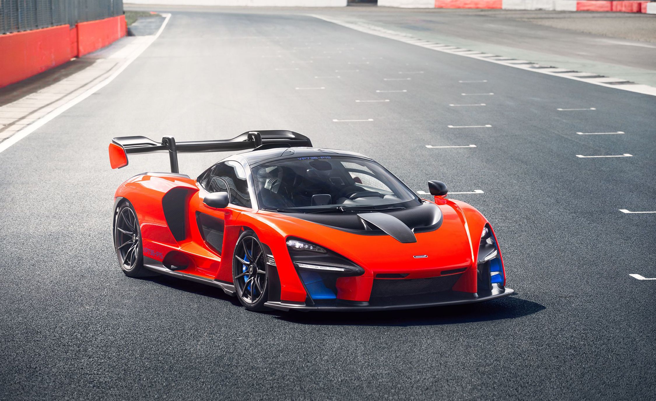 2019 McLaren Senna - medical