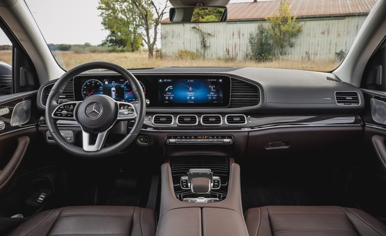 2020 Mercedes GLS Has Impressive Moves for a High-Tech Palace on Wheels