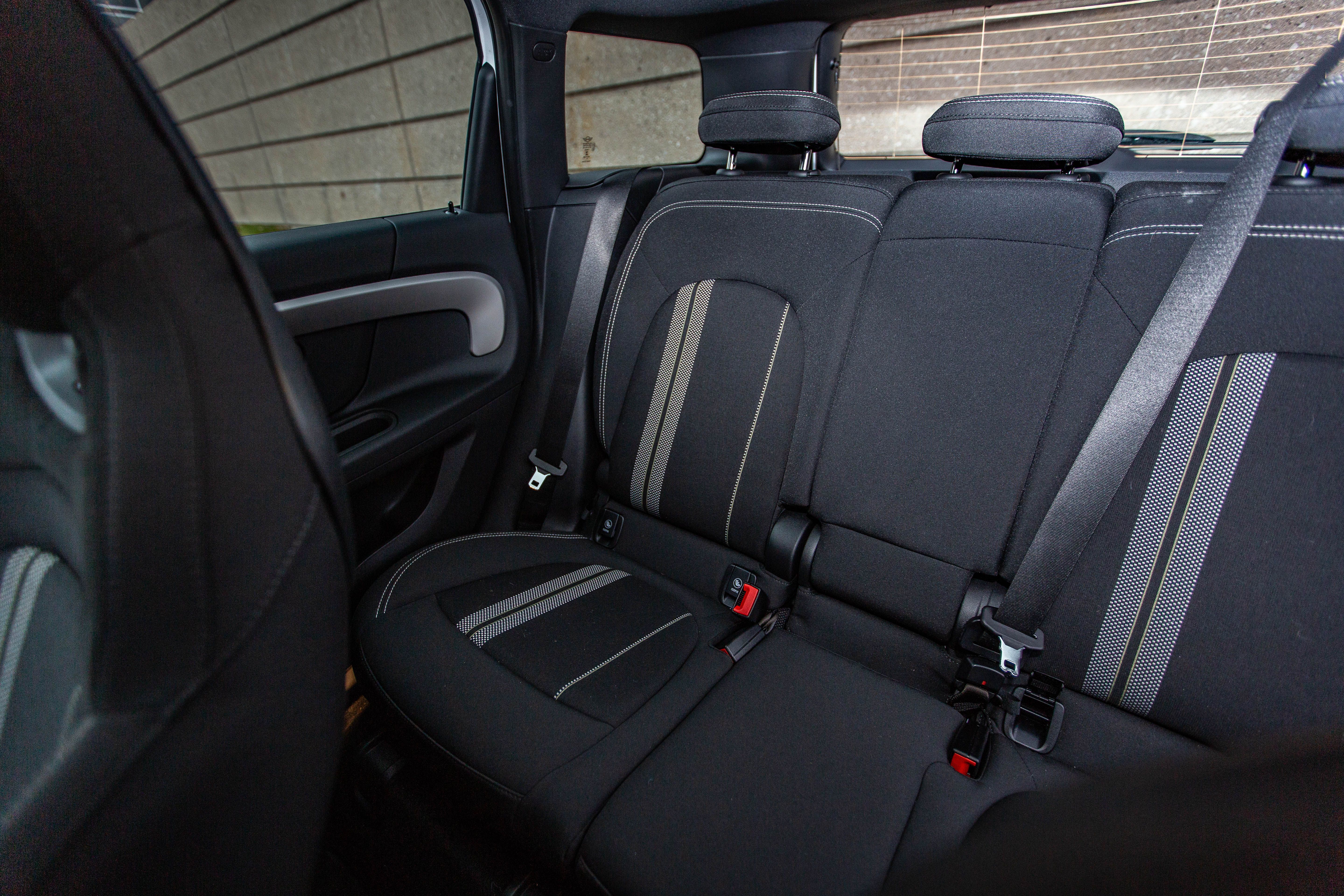 Countryman isofix sale