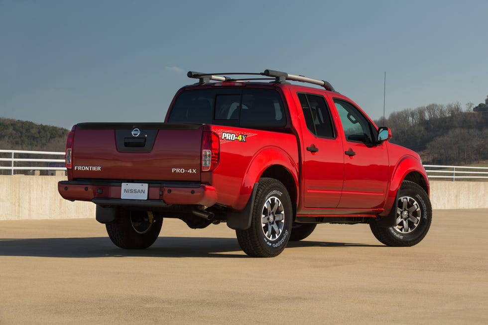 2020 Nissan Frontier Is a Truck Removed From Time - Review