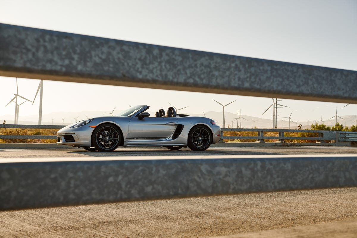 View Photos of the 2020 Porsche 718 Boxster T