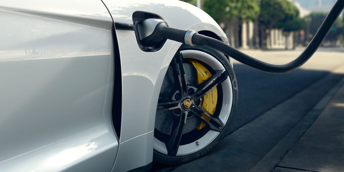 On Porsche Taycan, EV Charging Station Finder Added to Apple Maps