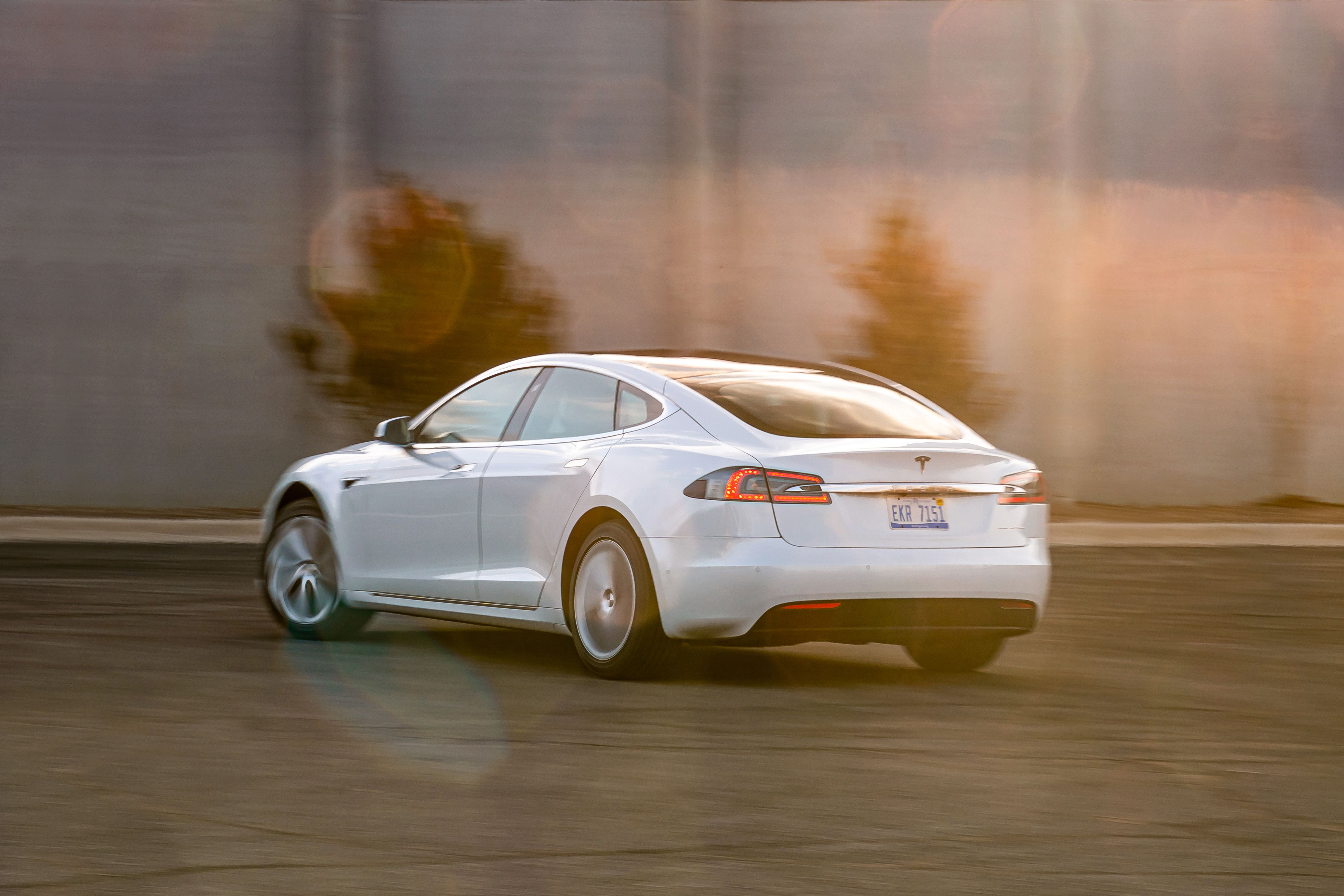 schoonmaken minimum deur 2023 Tesla Model S Review, Pricing, and Specs