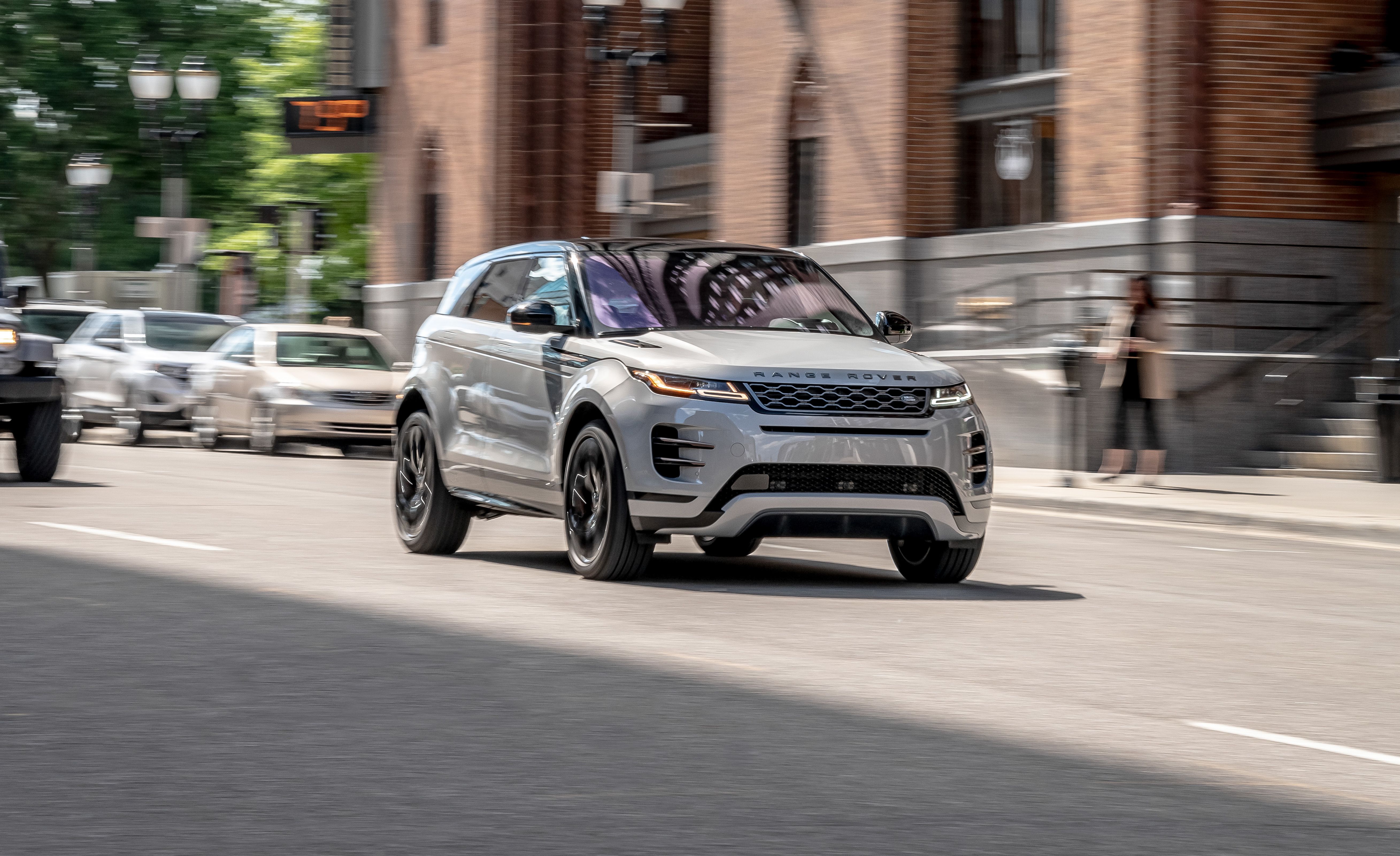 2020 Range Rover Evoque Debuts All-New Design, Mild-Hybrid Tech
