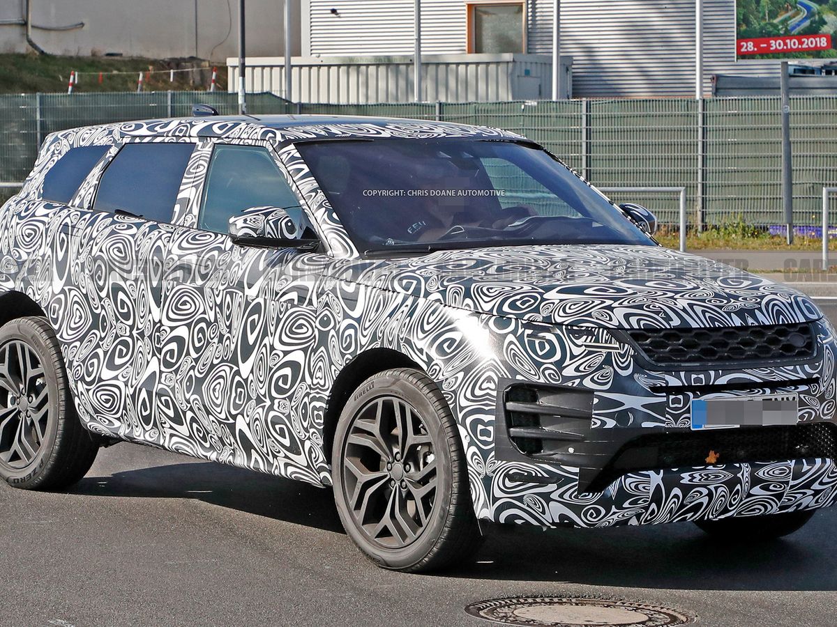 2023 Range Rover Sport Spied With An Evolutionary Design