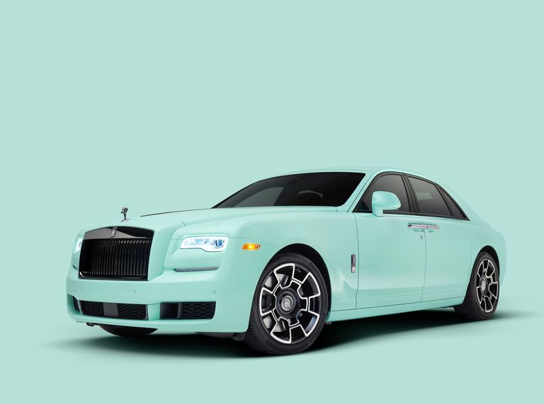 2024 Rolls-Royce Cullinan Review, Pricing, and Specs