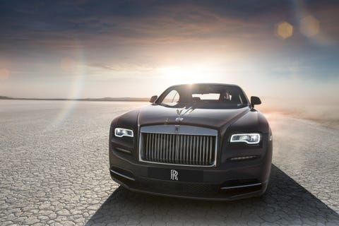 View Photos of the 2020 Rolls-Royce Wraith