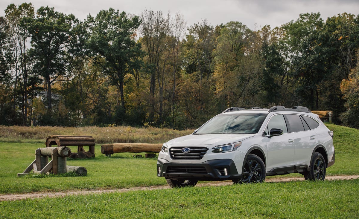 View Photos of the 2020 Subaru Outback 2.5 and 2.4T