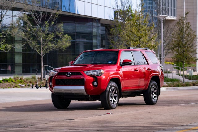 Toyota 4runner Review Pricing And Specs