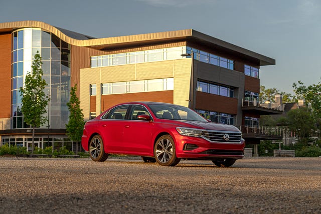 2020 Volkswagen Passat Review Pricing And Specs 2710