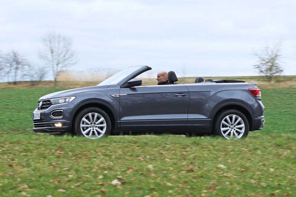 See Photos of the 2021 Volkswagen T-Roc Cabriolet