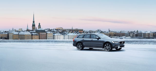 Volvo V90 Cross Country Review Pricing And Specs