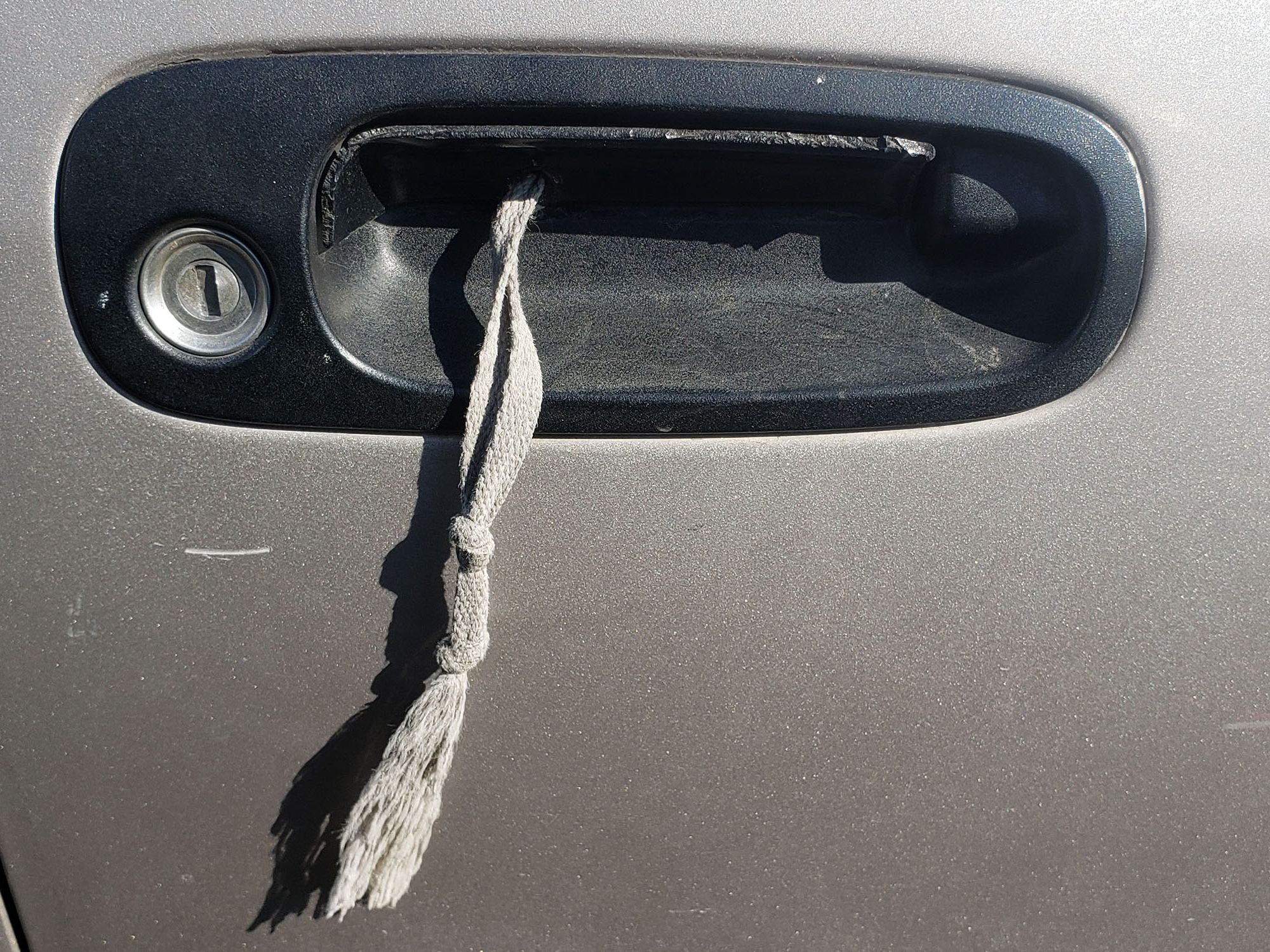 car door latch