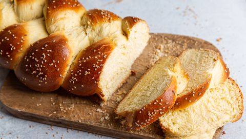 preview for The Perfect Loaf Of Challah