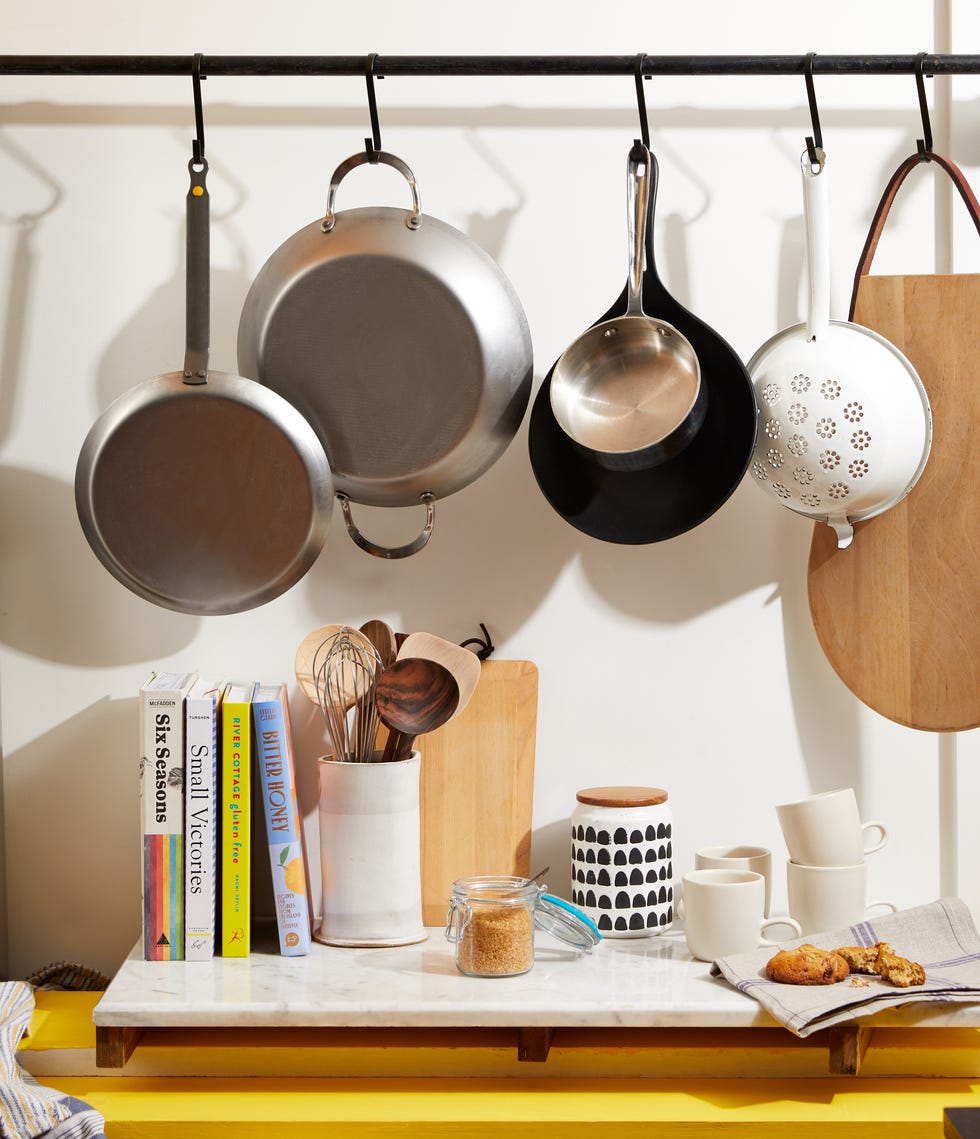 Wash the Right Way to Keep Pots and Pans Looking Brand-New