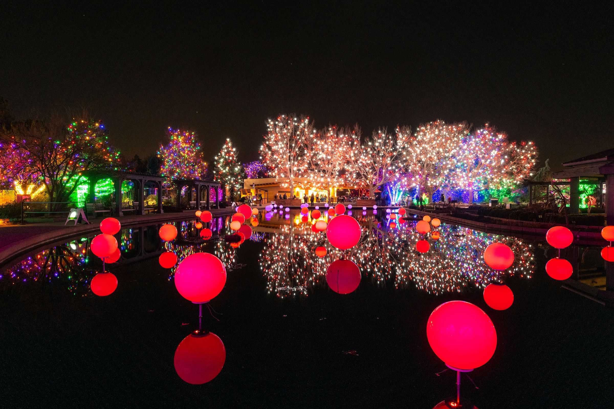 The 35 Best Christmas Lights Displays in the U.S.