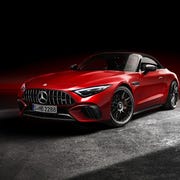 mercedes amg sl 63 vorläufige angaben wltp  kraftstoffverbrauch kombiniert 12,7 11,8 l100 km  co₂ emissionen kombiniert 288 268 gkm exterieur patagonienrot metallic interieur leder nappadinamica racealle angaben sind vorläufig und wurden intern nach maßgabe der zertifizierungsmethode „wltp prüfverfahren“ ermittelt es liegen bislang weder bestätigte werte vom tÜv noch eine eg typgenehmigung noch eine konformitätsbescheinigung mit amtlichen werten vor abweichungen zwischen den angaben und den amtlichen werten sind möglich  mercedes amg sl 63 provisional data wltp  fuel consumption combined 12,7 11,8 l100 km  co₂ emissions combined 288 268 gkm exterior patagonia red metallic interior leather nappadinamica racedata on consumption are provisional and were determined internally in accordance with the "wltp test procedure" certification method confirmed tÜv figures, ec type approval and certificate of conformity with official figures are not yet available differences between the stated figures and the official figures are possible