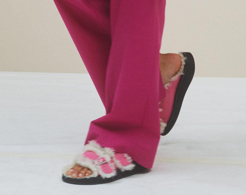 ambush fw21 pink sandals