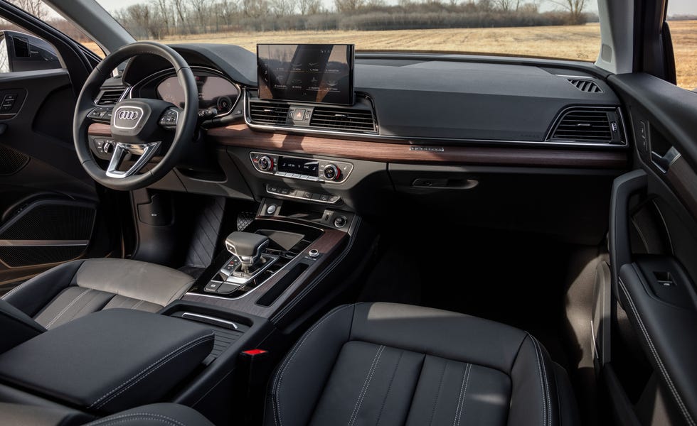 2021 audi q5 45 interior