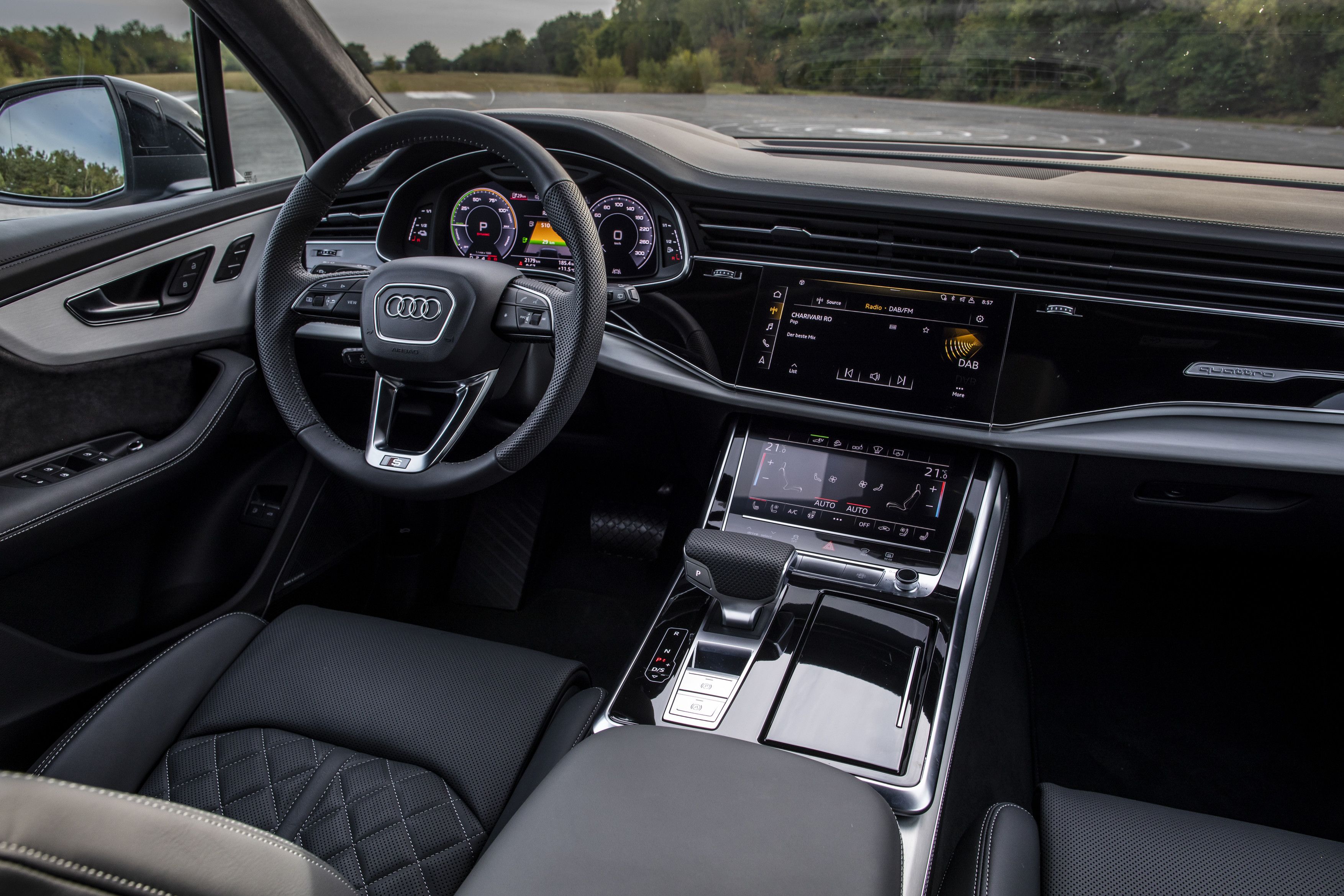 Audi Q7 Interior