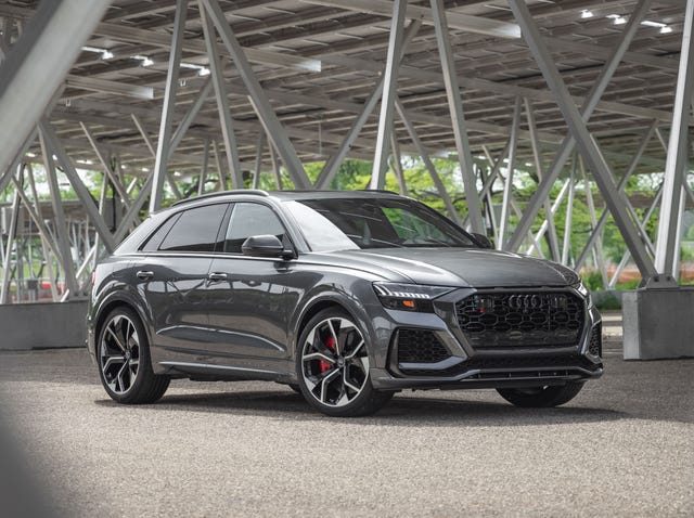 2020 audi rs q8 front