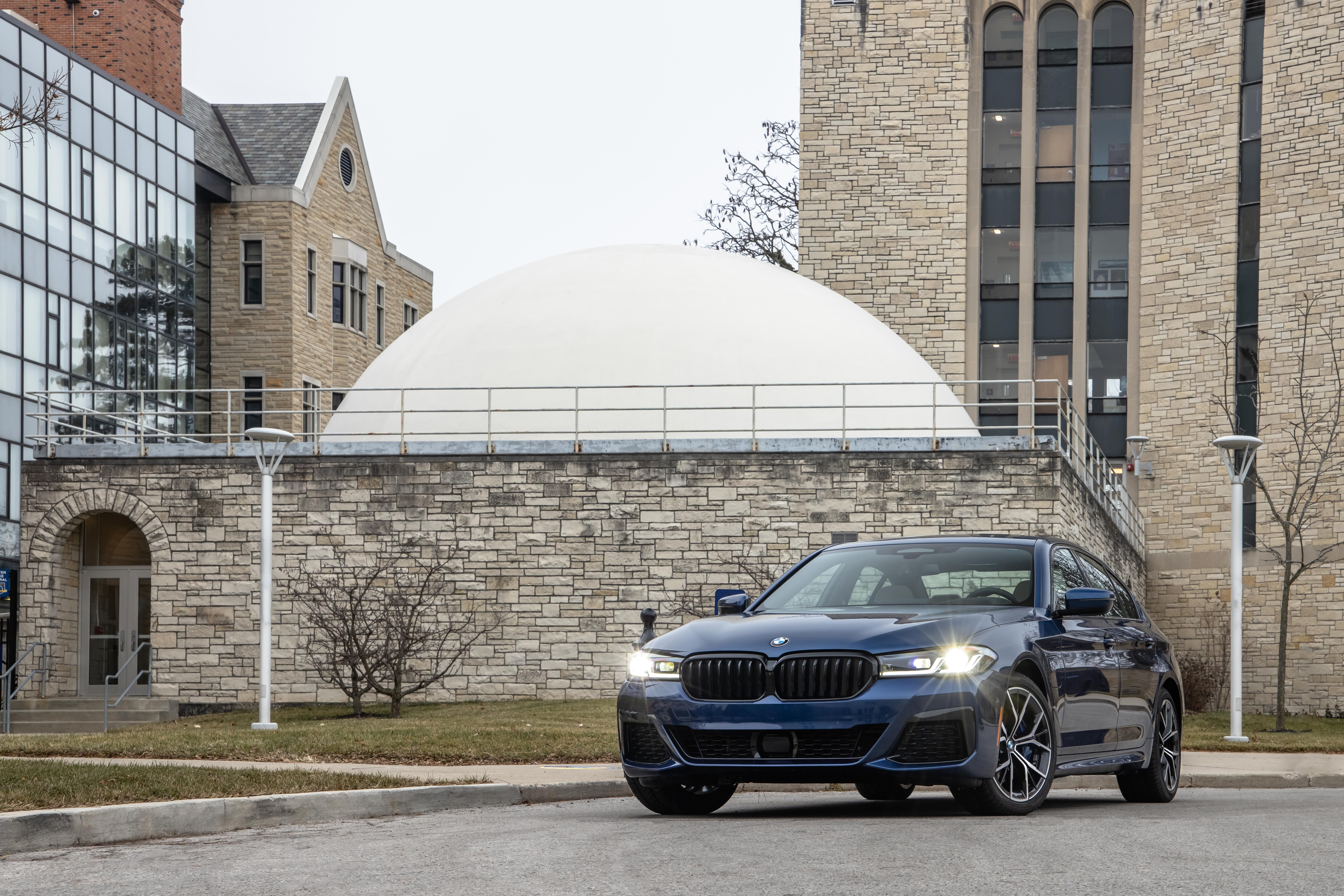 2021 BMW 5 Series Touring (G31 LCI, facelift 2020) 520e (204 Hp) Plug-in  Hybrid Steptronic
