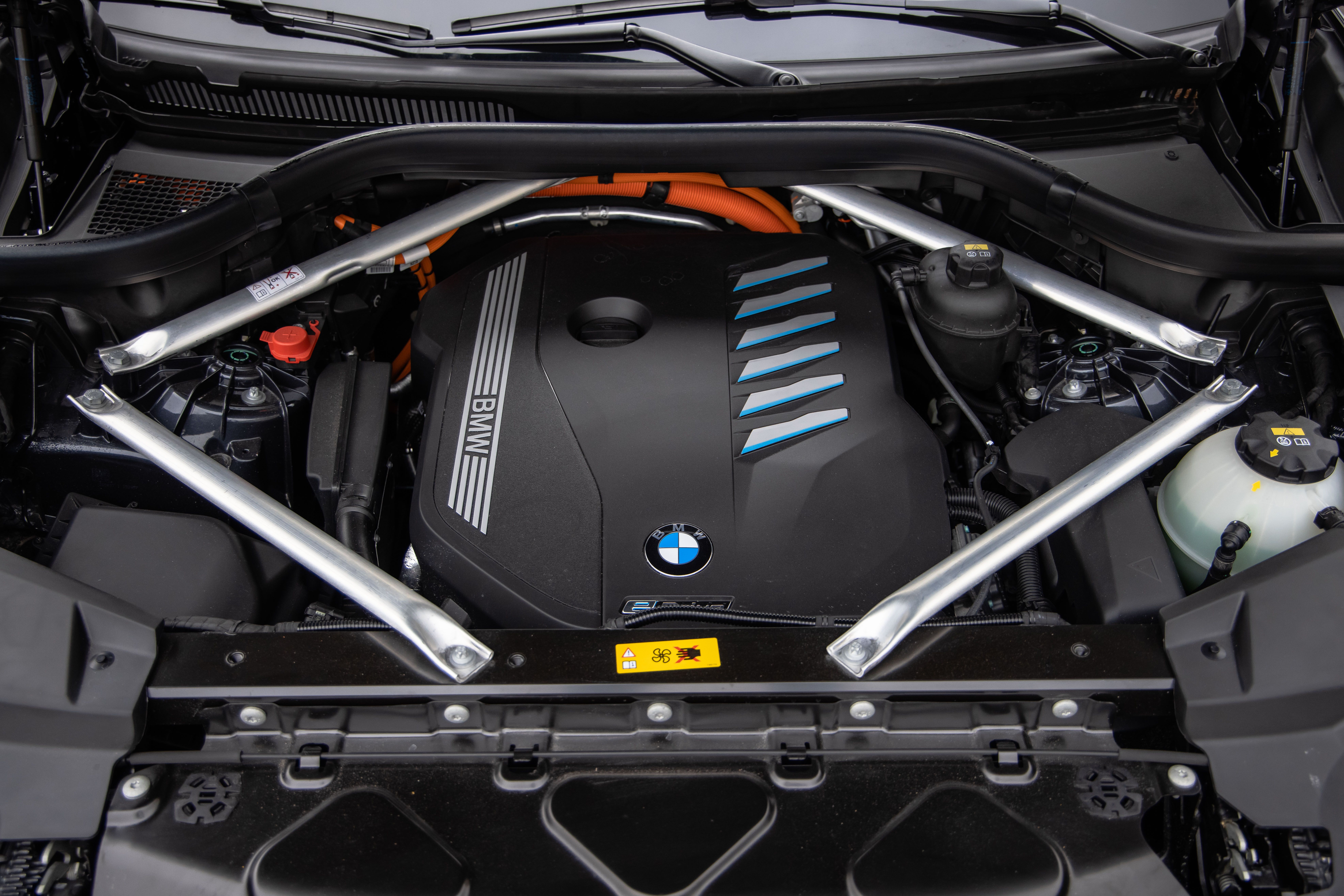 2021 BMW X5 xDrive45e review  WUWM 89.7 FM - Milwaukee's NPR