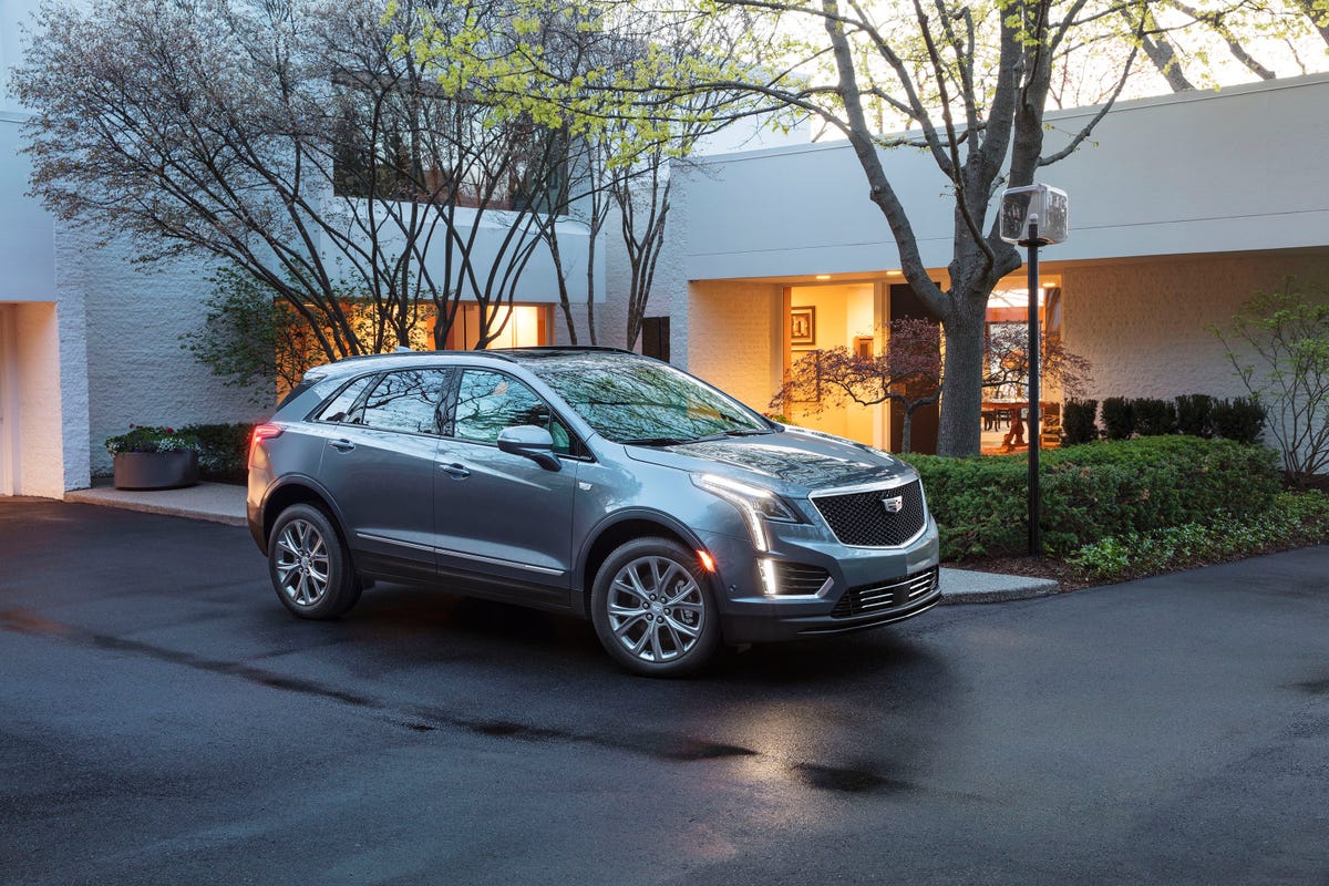 2021 Cadillac Xt5 Review Pricing And Specs