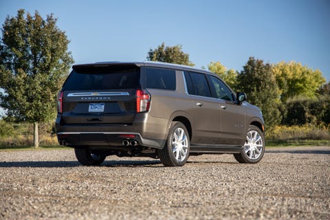 2021 Chevrolet Suburban Review, Pricing, and Specs