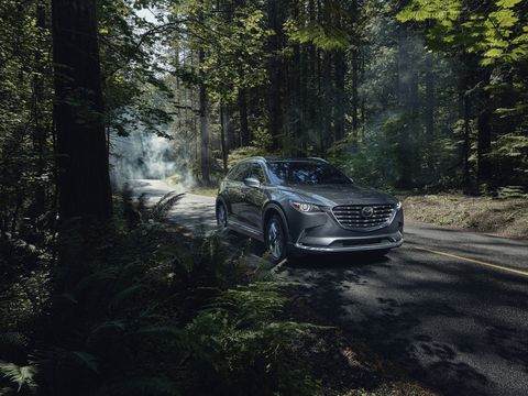 front end of the 2021 mazda cx9