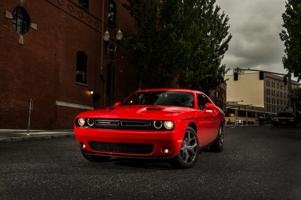 2021 dodge challenger sxt