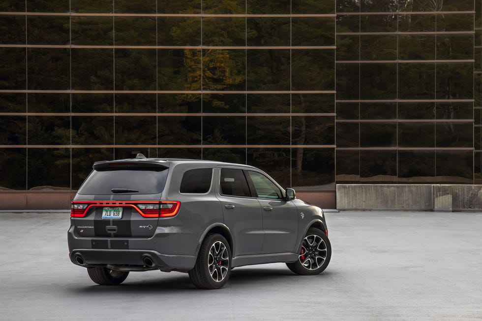 2023 dodge durango srt hellcat